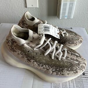 YEZZY BOOST 380